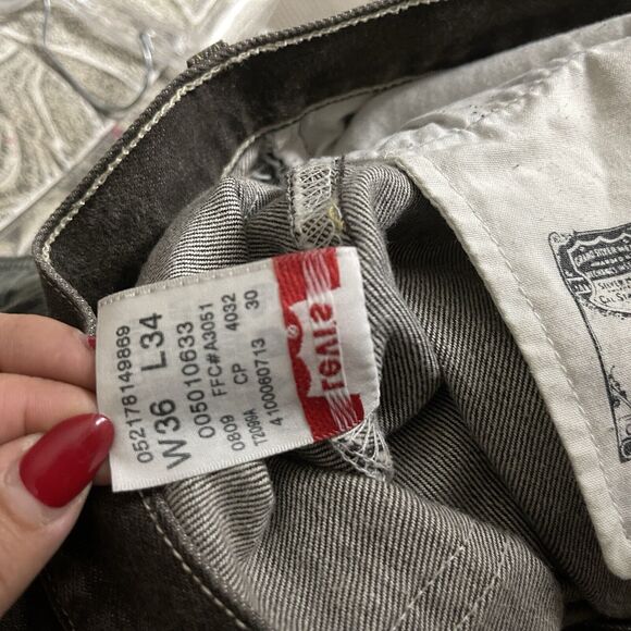 Levis 501 Jeans Men 36x34 Brown Button Fly Denim Faded Y2k VTG Rugged México - Picture 9 of 16